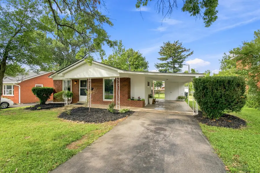1907 Port Royal Court, Lexington, KY 40504 - #3