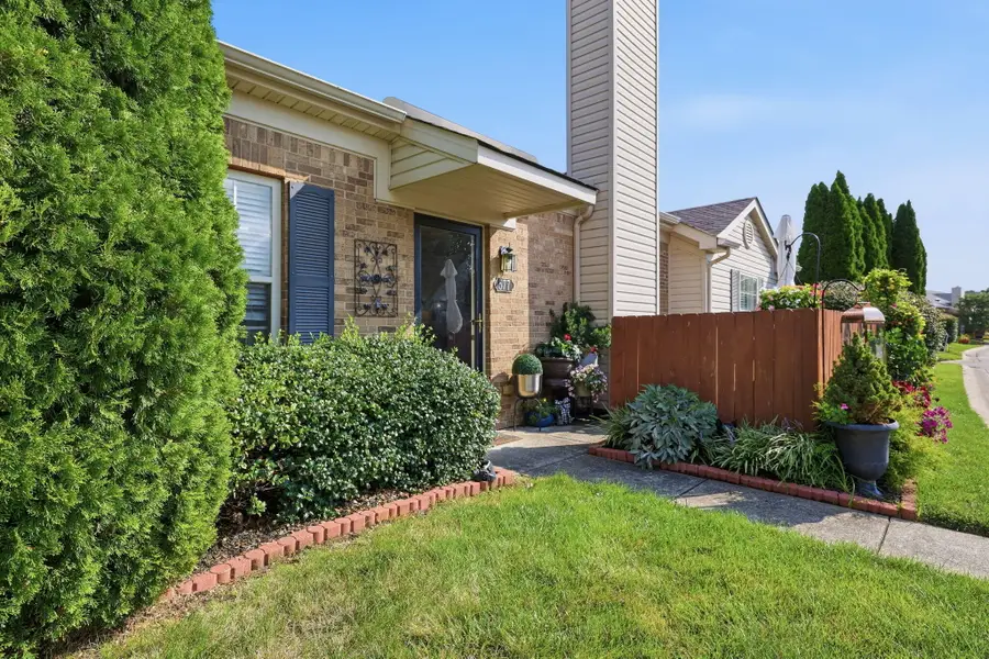 577 Goldon Trophy Trail, Lexington, KY 40514 - #3