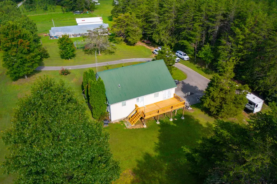4300 White Oak Road, London, KY 40741 - #3
