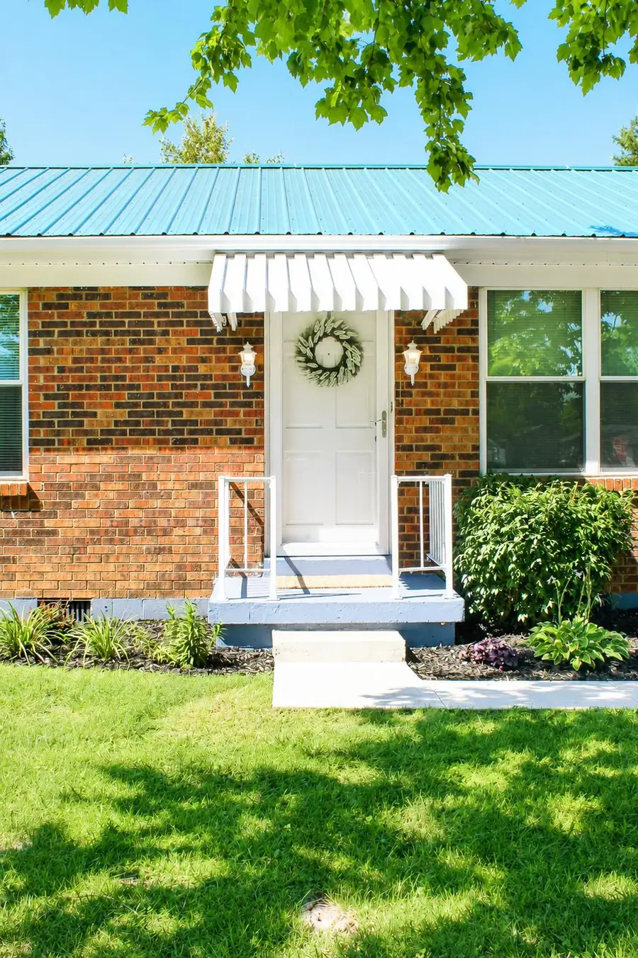 1901 Lovers Lane, Paris, KY 40361 - #2