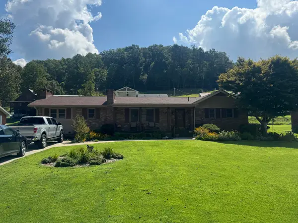 748 Lakeside Drive, Jackson, KY 41339