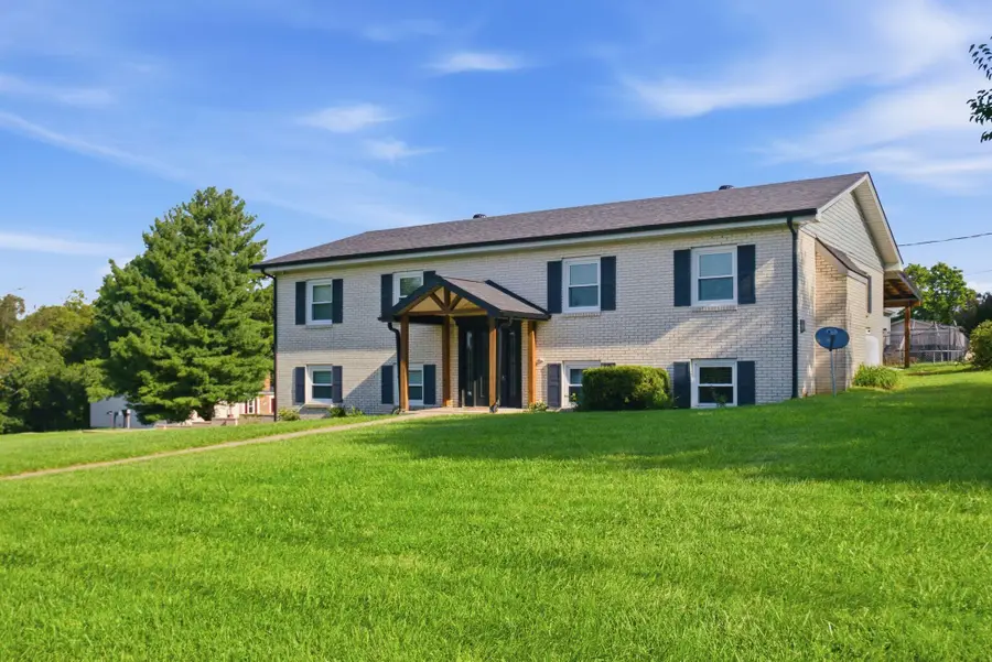 8 Parke Drive, Richmond, KY 40475 - #2
