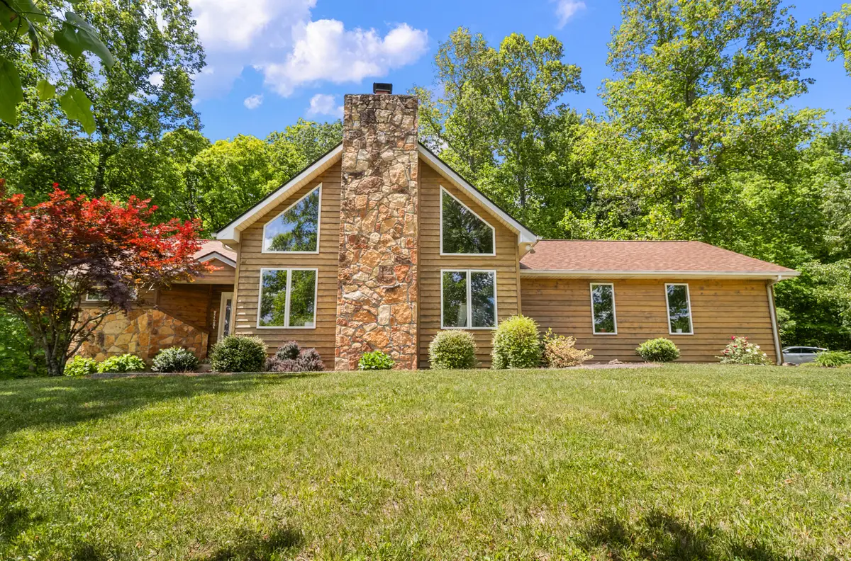 6330 W Laurel Road, London, KY 40741 - #1