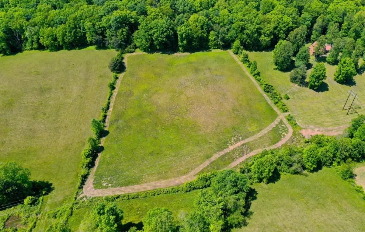 6330 W Laurel Road #4.8 acres - land only, London, KY 40741 - #1