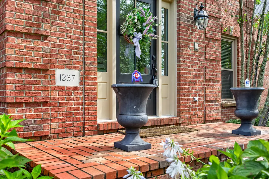 1237 Sherborne Place, Lexington, KY 40509 - #3