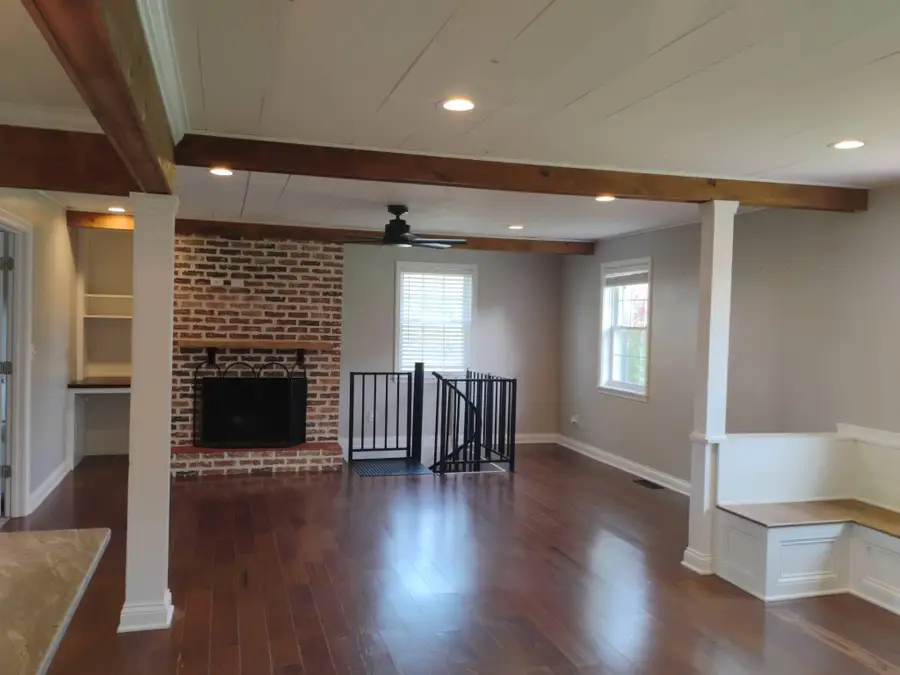 61 Loys Drive, Columbia, KY 42728 - #3