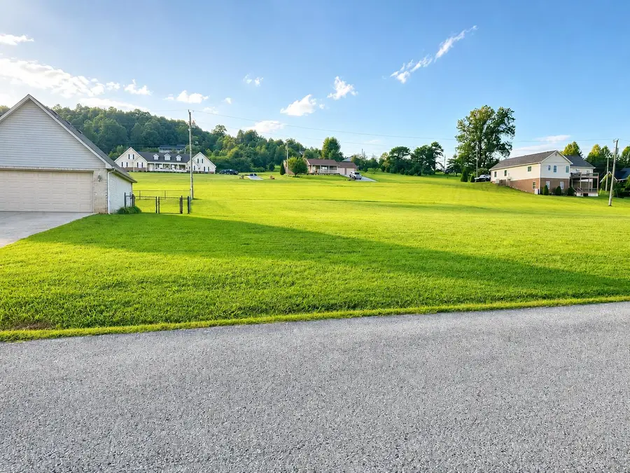 260 Jackson Lane, Somerset, KY 42501 - #3