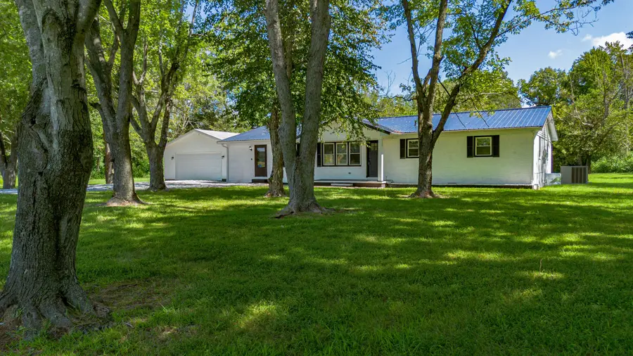 5620 Old Mayfield Road, Paducah, KY 42003 - #2
