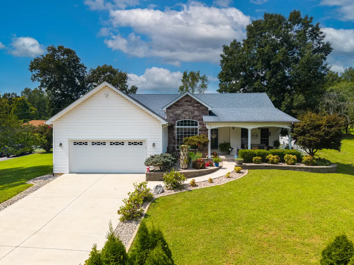 121 Shannon Lane, Somerset, KY 42503 - #1