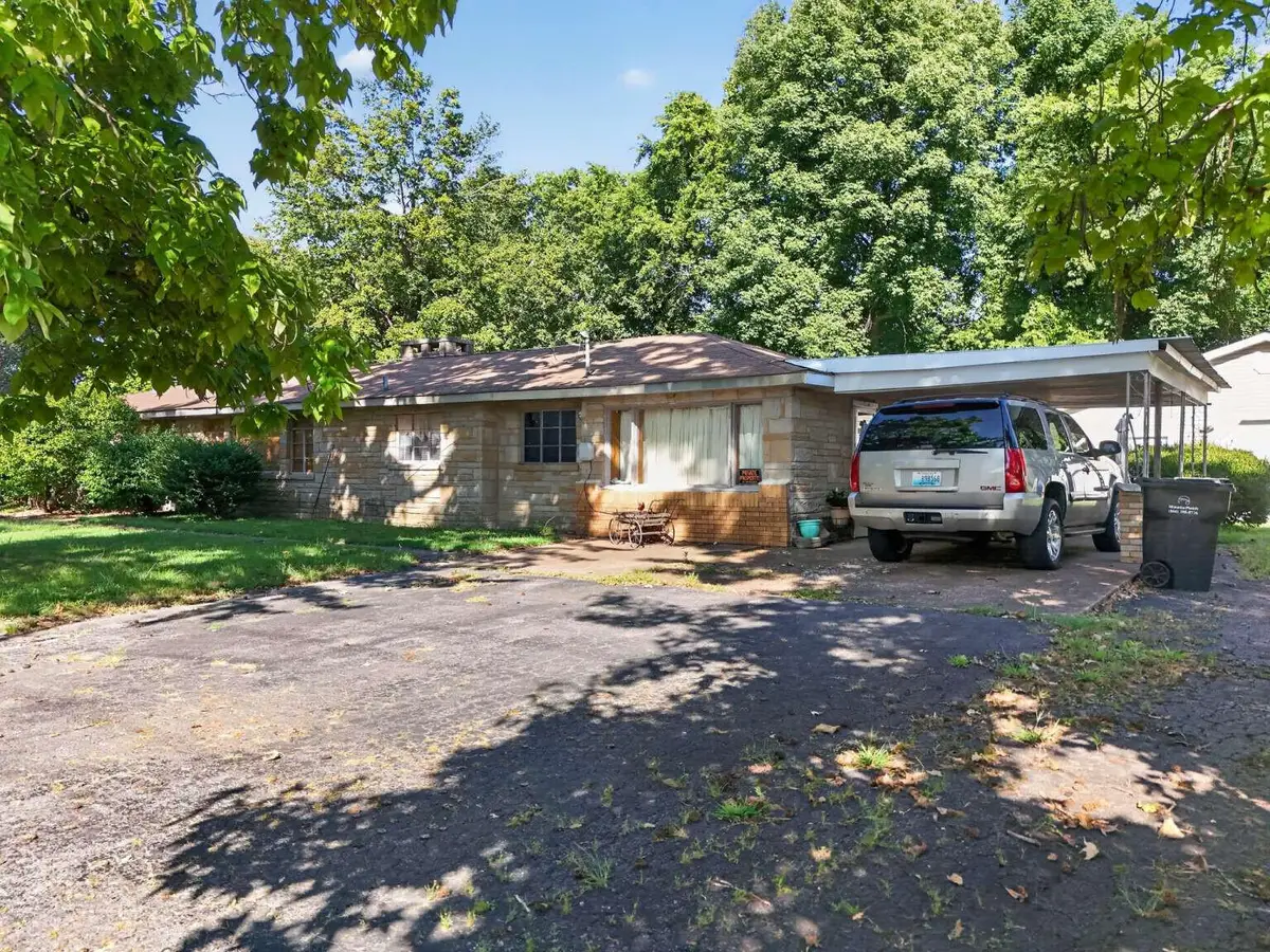 920 Yarbro Lane, Paducah, KY 42003 - #1