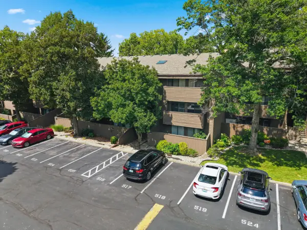 750 Shaker Drive #515, Lexington, KY 40504