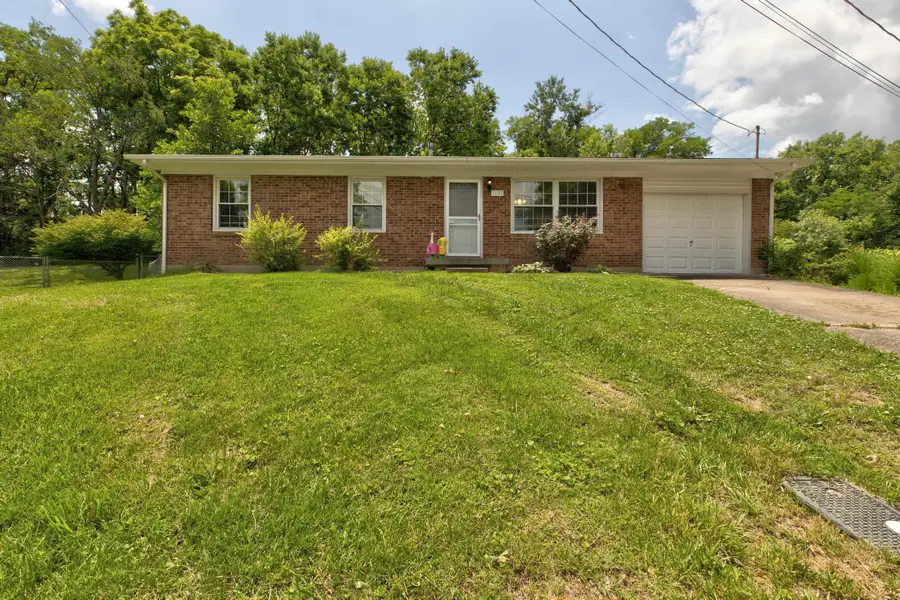 125 Kittison Drive, Winchester, KY 40391 - #2
