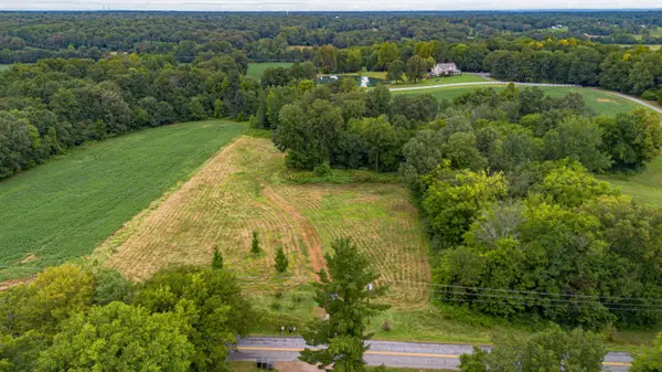 955 Lovelaceville Florence Station Road, Paducah, KY 42003