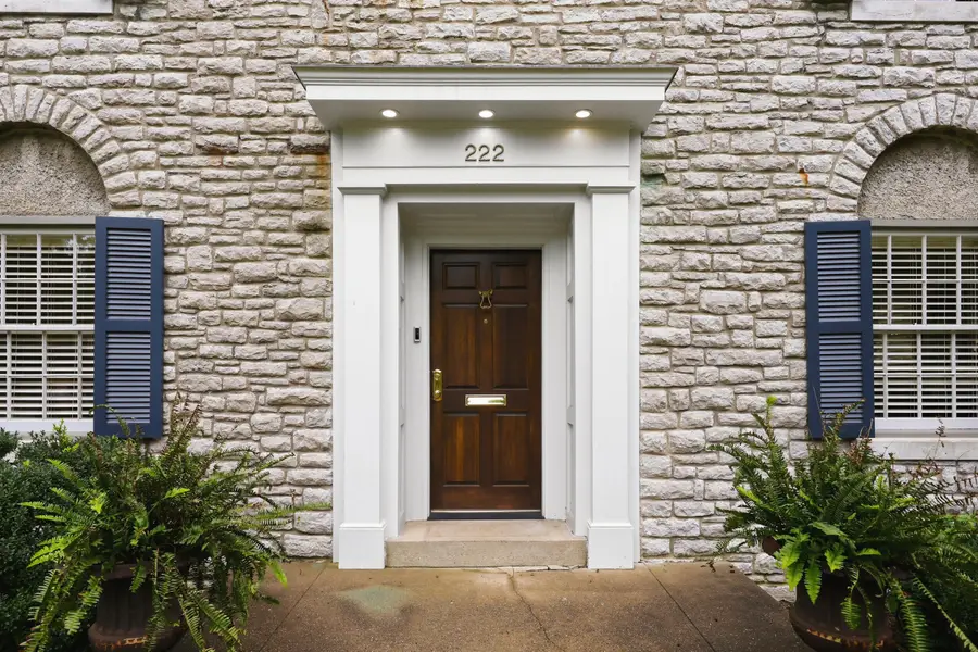 222 Kingsway Drive, Lexington, KY 40502 - #3