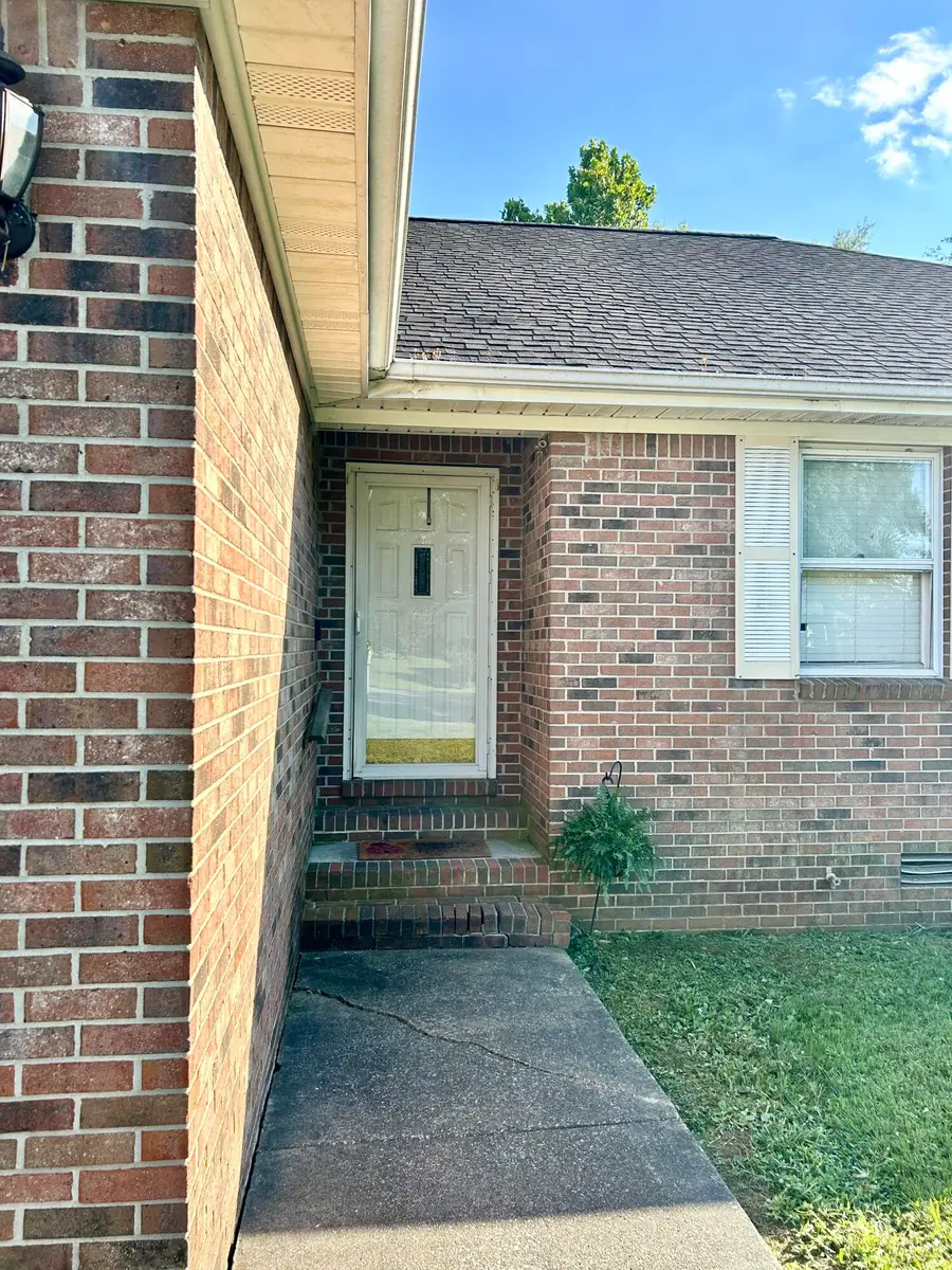 255 Hillington Drive, Paducah, KY 42001 - #2