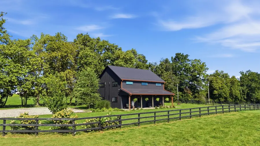704 Lake Road, Paris, KY 40361 - #3