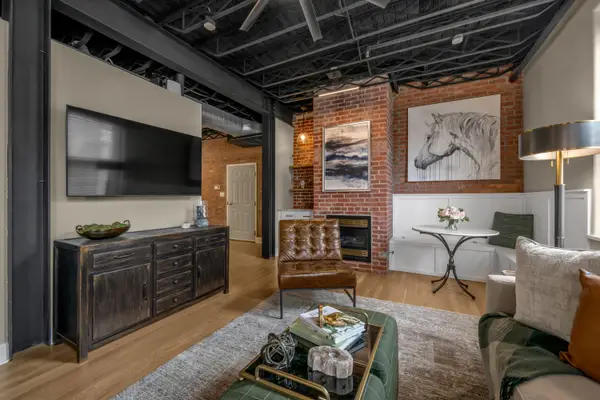200 W 2nd Street #101, Lexington, KY 40507