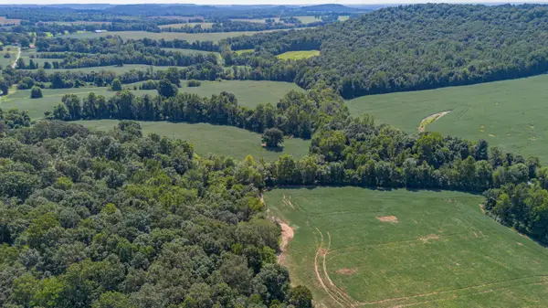 000 Cecil Croft Road, Salem, KY 42078