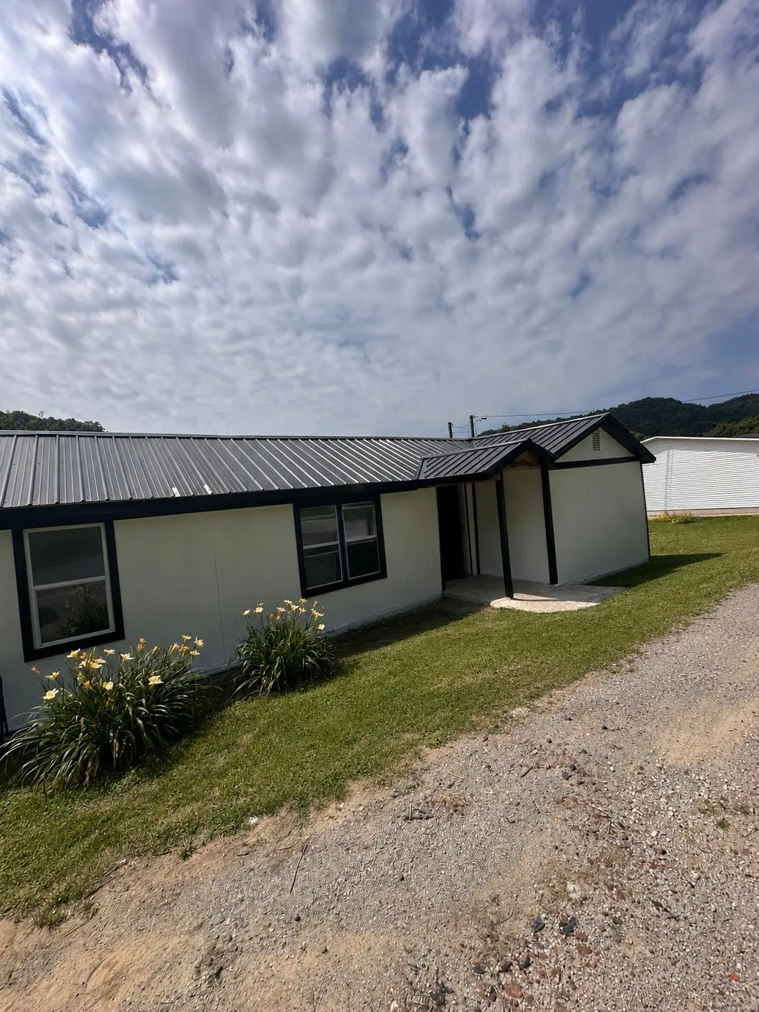 1123 Old 114, Prestonsburg, KY 41653 - #1