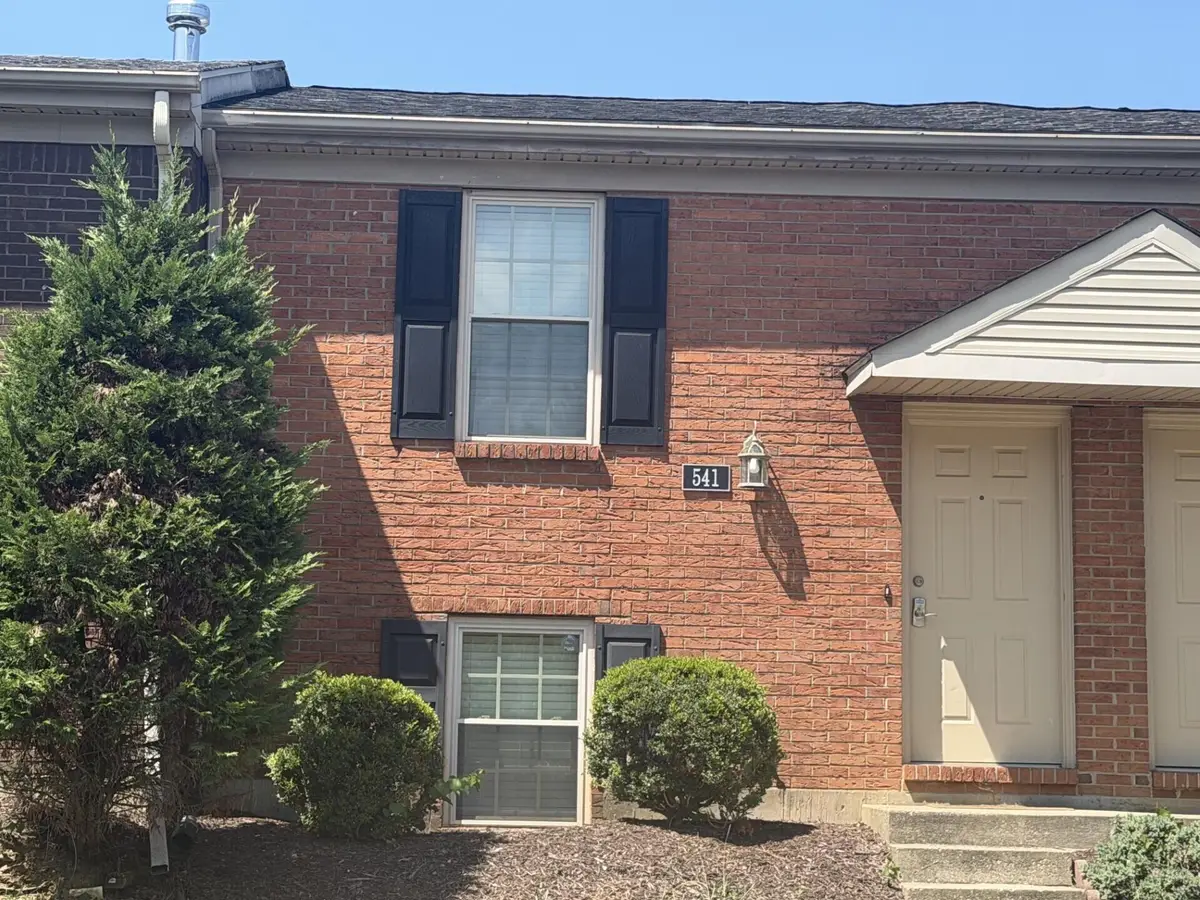 541 El Paseo Place, Lexington, KY 40517 - #1