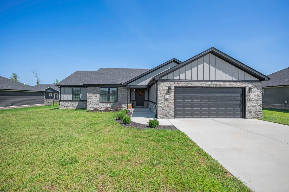 312 Mohegan Trail, Richmond, KY 40475 - #1
