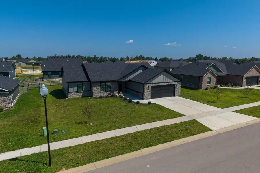 312 Mohegan Trail, Richmond, KY 40475 - #3
