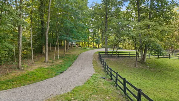 267 Cape Road, Jamestown, KY 42629