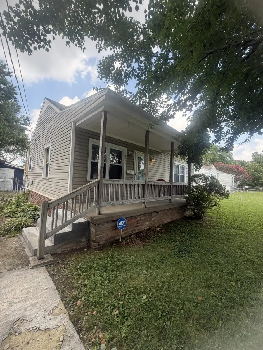 406 Crestview Drive, Hopkinsville, KY 42240 - #2