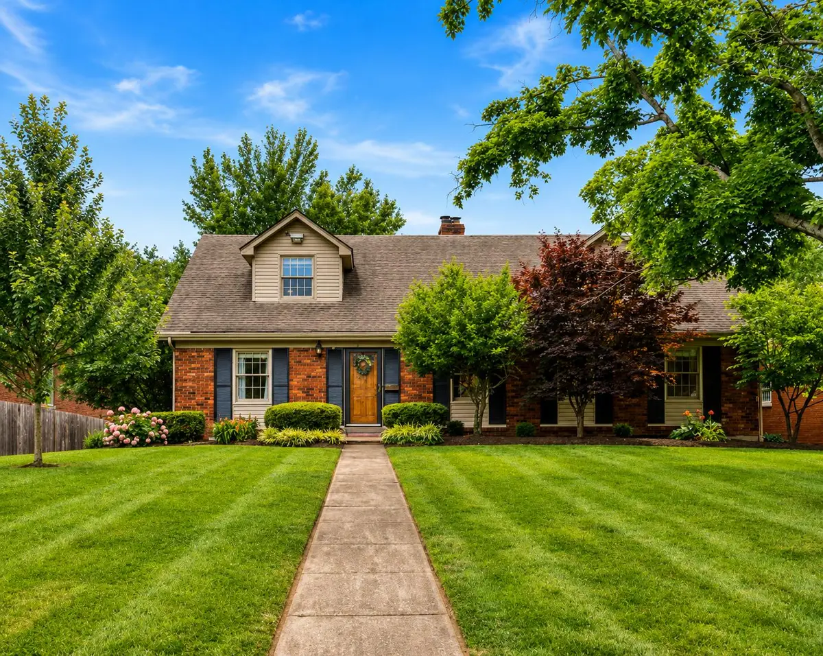 328 Leawood Drive, Lexington, KY 40502 - #1