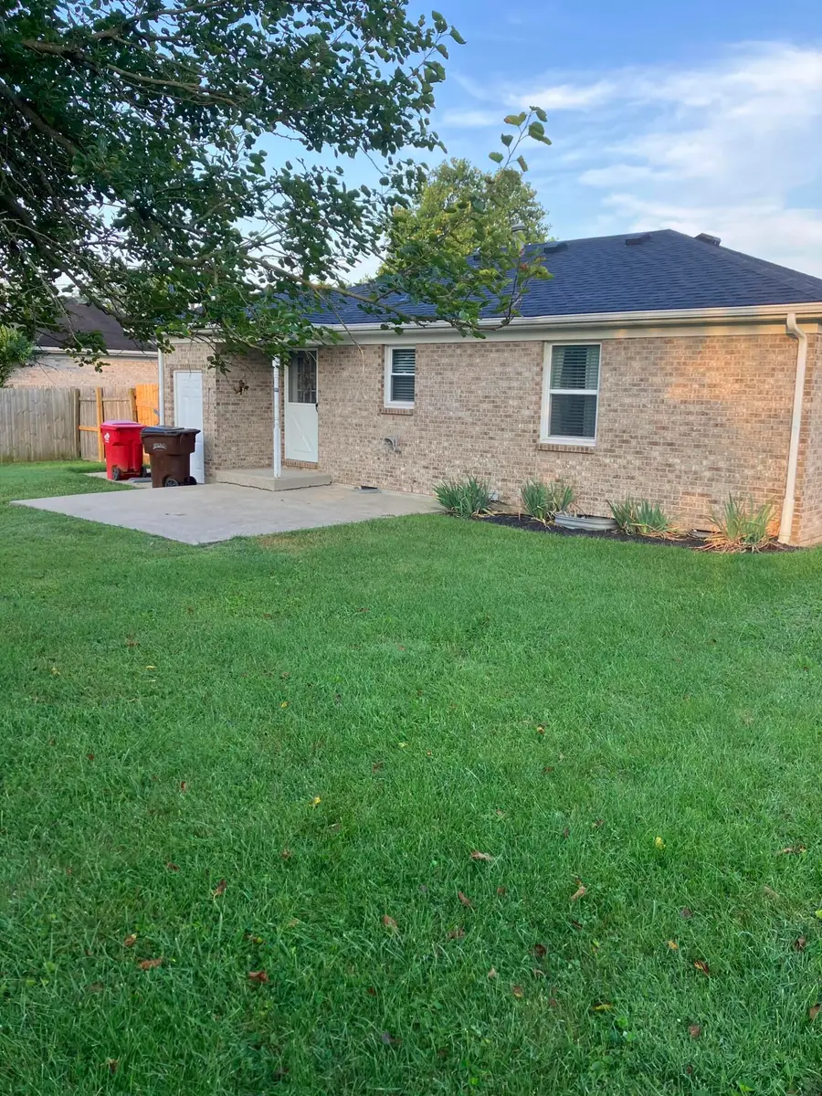 112 Arrowhead Drive, Nicholasville, KY 40356 - #2