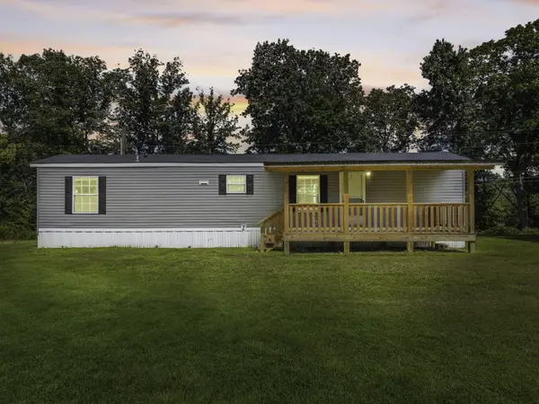 300 Short Hollow Subdivision Rd Road, Beattyville, KY 41311