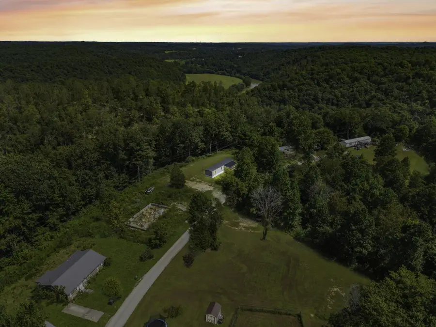300 Short Hollow Subdivision Rd Road, Beattyville, KY 41311 - #2