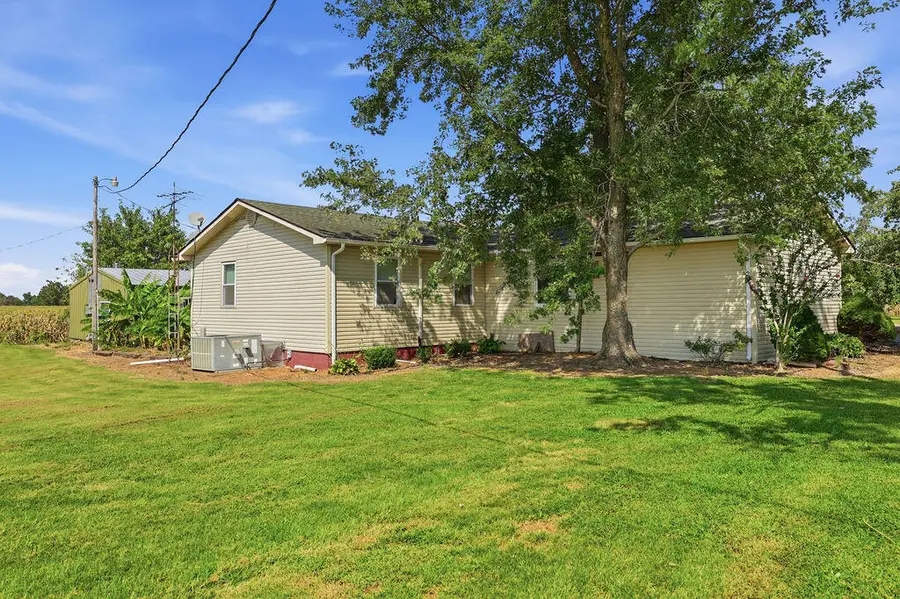 1332 Batts Road, Wickliffe, KY 42087 - #2
