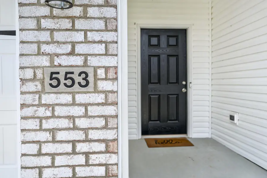 553 Abingdon Avenue, Versailles, KY 40383 - #2