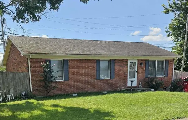 916 Hickory Hill Drive, Nicholasville, KY 40356