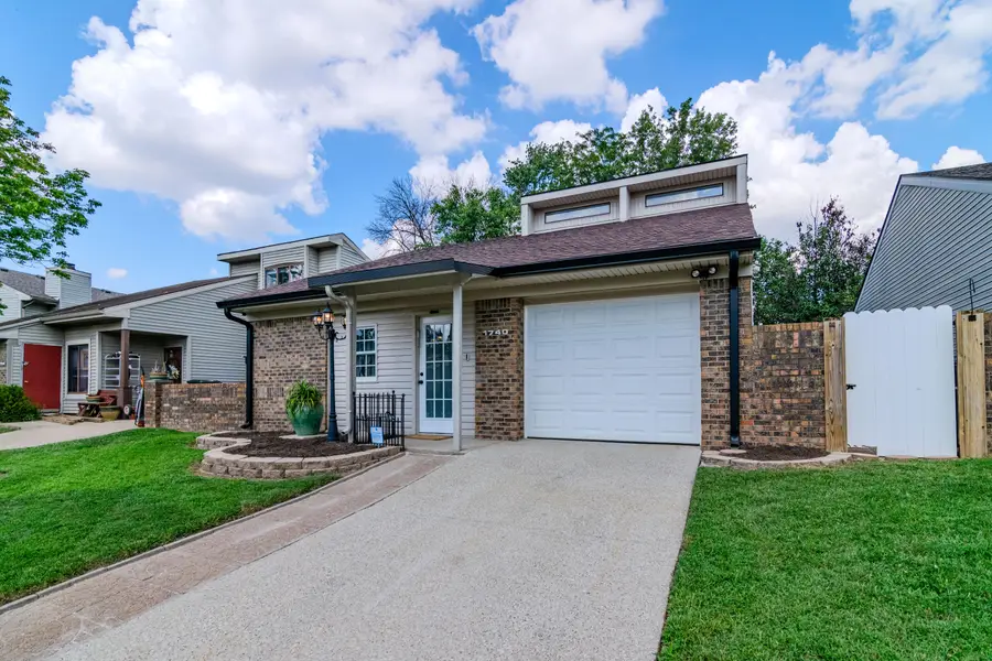 1740 Prairie Circle, Lexington, KY 40515 - #2