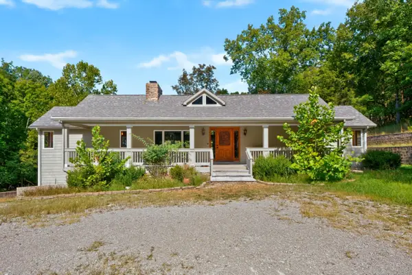 153 Deerlake Path, Sadieville, KY 40370