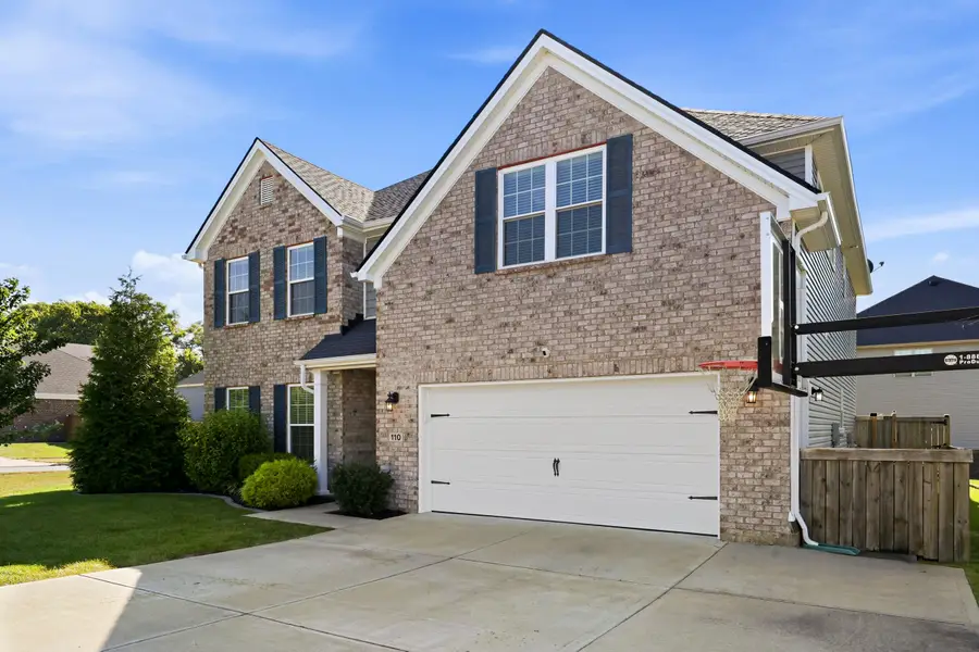 110 Castle Acre Way, Georgetown, KY 40324 - #2
