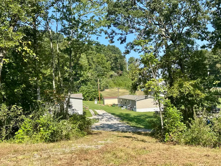 39 Yellowstone Drive #Lot 58, East Bernstadt, KY 40729 - #2