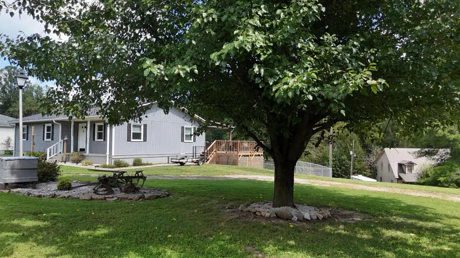 424 Burton Hill Road, Blackey, KY 41804 - #2