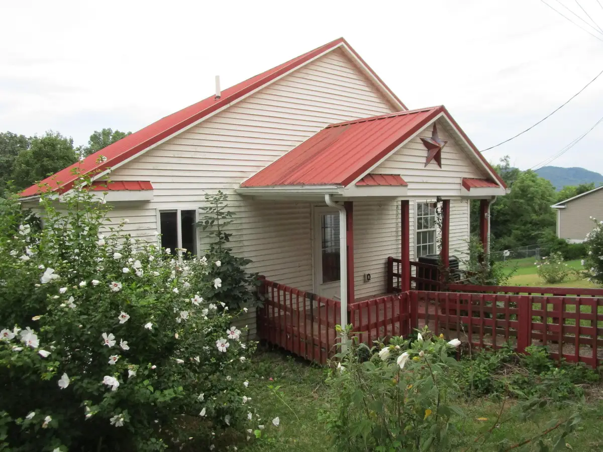 307 Cardinal Court, Irvine, KY 40336 - #1