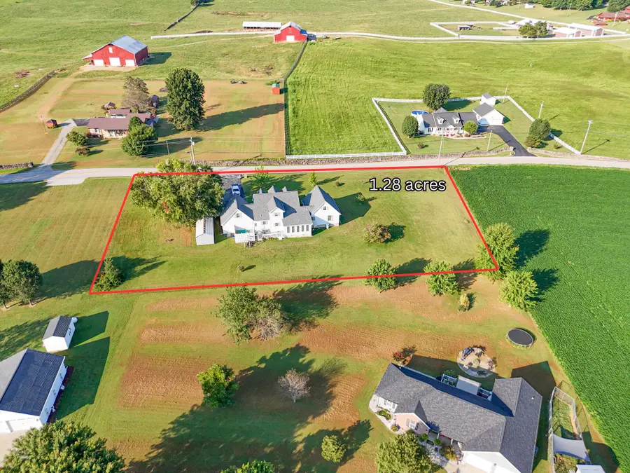 2963 State Hwy 833, Monticello, KY 42633 - #2