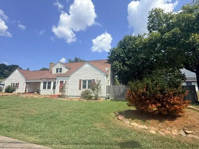 420 N Hill Street, London, KY 40741 - #1