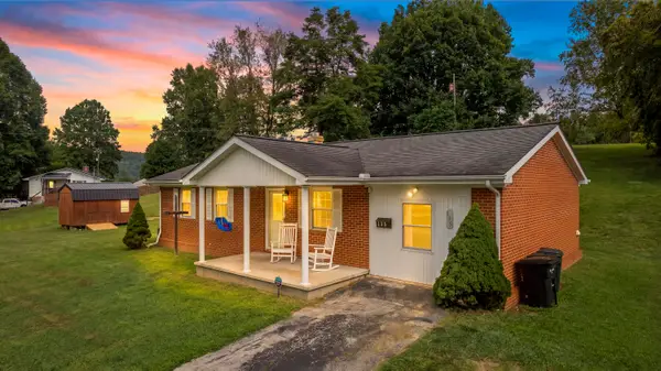 135 Shawnee Drive, Vanceburg, KY 41179