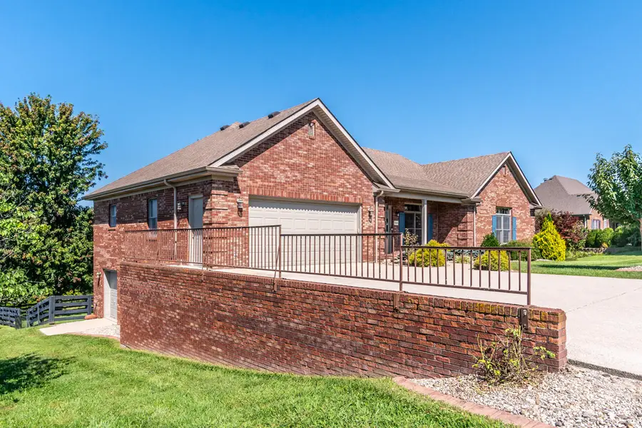 3008 Woodfield Circle, Richmond, KY 40475 - #3