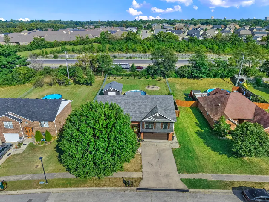425 Tobiano Drive, Richmond, KY 40475 - #3