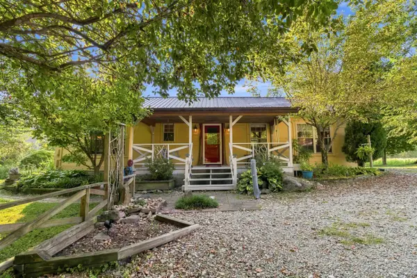 2391 Disputanta Road, Mt Vernon, KY 40456