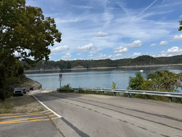 379 Ramseys Point Road, Monticello, KY 42633