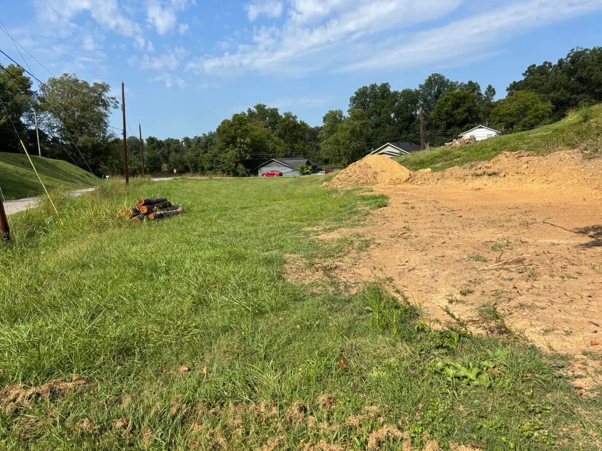 557 S Ky 11, Barbourville, KY 40906 - #1
