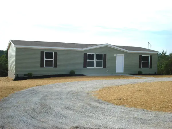 208 Cecil Webber Road, Berry, KY 41003